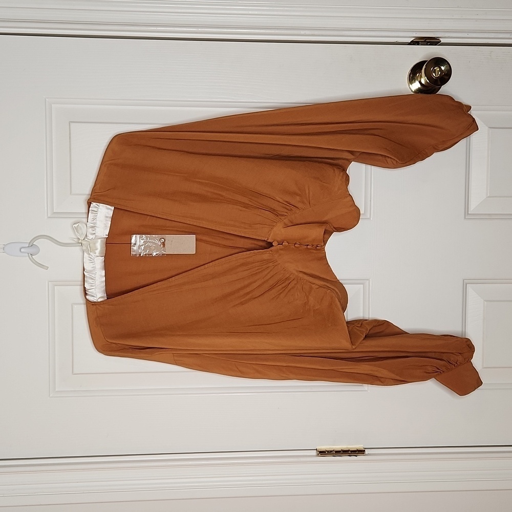 Do+Be Cocoa Brown Long Sleeve Crop Top Size S NWT - Picture 8 of 16
